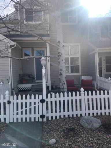 Main picture of 4018 Independence Dr