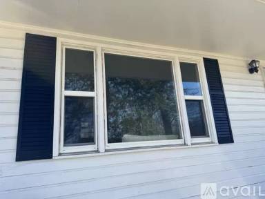 Main picture of 2511 Carroll Ave SE