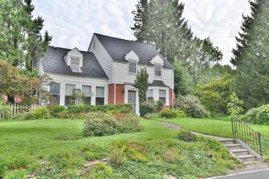 Main picture of 2302 Rudy Rd