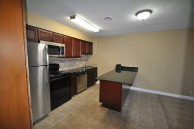 Main picture of 1801 J St