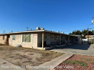 Main picture of 1949 Darrah St