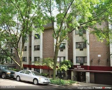 Main picture of 541 W Oakdale Ave