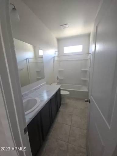 Main picture of 1323 W Byrd Ave