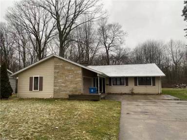 Main picture of 3404 Sandalwood Ln