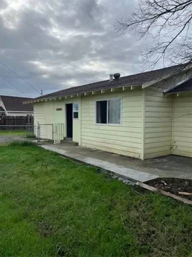 Main picture of 5524 Alicia Ave