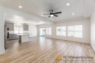 Main picture of 4190 W Safflower Dr