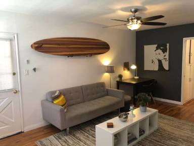 Main picture of 12427 Chandler Blvd
