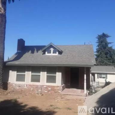 Main picture of 12344 Bryant St