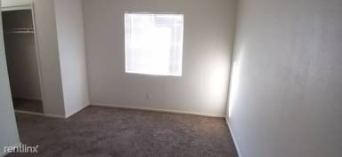 Main picture of 1218 Long Beach Blvd