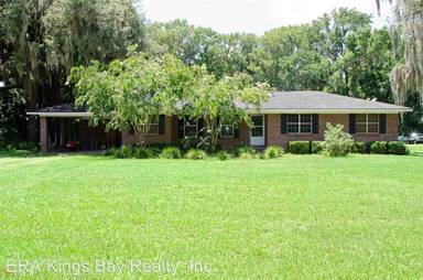 Main picture of 208 Crestview Dr