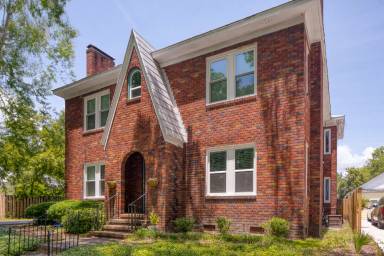 Main picture of 126 E. 53rd Street - U.E.