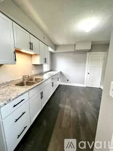 Main picture of 1668 Wisconsin Ave