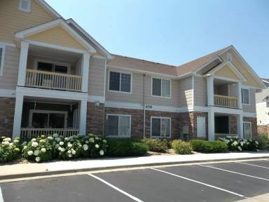 Main picture of 4755 Hahns Peak Dr 104 - 104