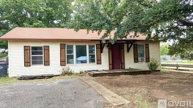 Main picture of 1400 34th St
