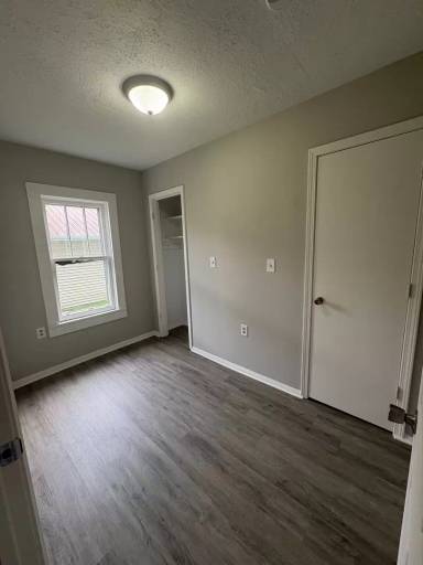 Main picture of 213 Humble Ave