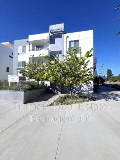 Main picture of 11408 W Sarah St