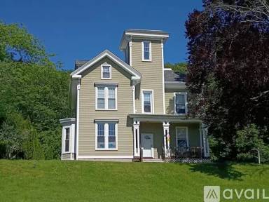 Main picture of 138 Laurel Hill Ave