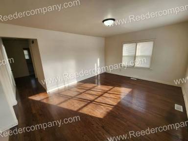 Main picture of 825 169th St