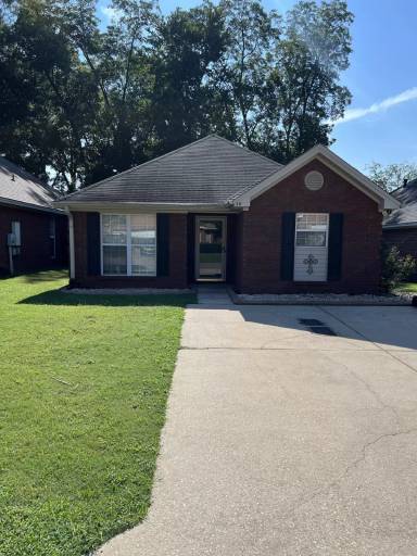Main picture of 28 Penton Ct