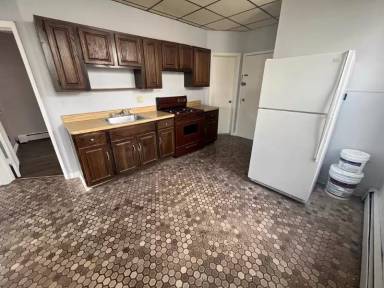 Main picture of 559 Avenue A
