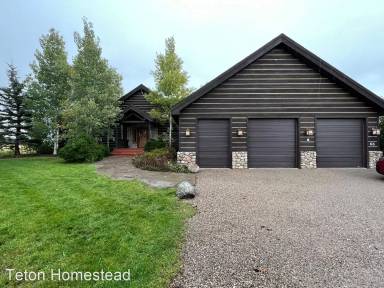 Main picture of 66 Trouts Ranch Rd