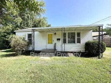 Main picture of 1140 W Hendrix St