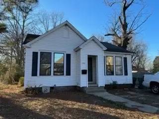 Main picture of 1702 S Chestnut St