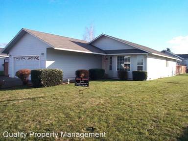 Main picture of 1000 Juanita Way