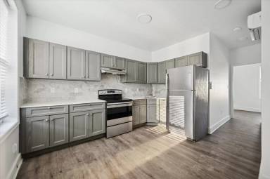 Main picture of 6143 Glenmore Ave