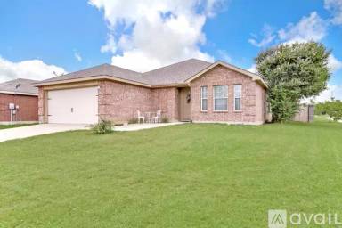 Main picture of 900 McKavett Dr