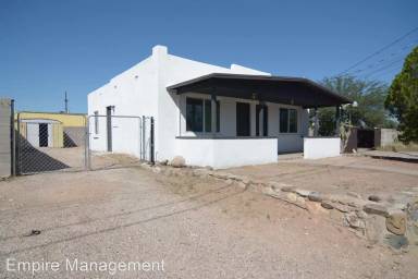 Main picture of 2743 N Incas Pl