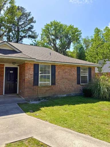 Main picture of 408 Admirals Walk Dr