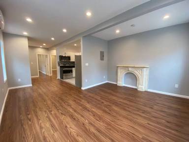 Main picture of 383 Liberty St