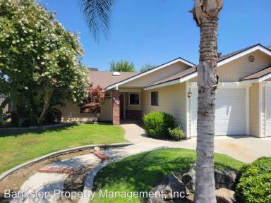 Main picture of 408 Fallbrook Ct