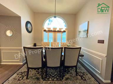 Main picture of 3909 Meadow Dr