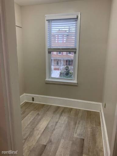 Main picture of 124 Dalton St