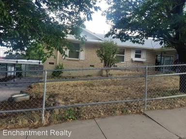 Main picture of 718 E 38th St