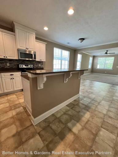 Main picture of 511 Brantley Cove Cir