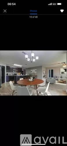 Main picture of 532 W Marigold Dr