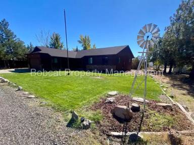 Main picture of 1355 Cathy Ln