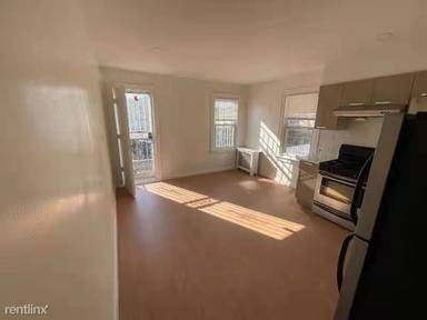 Main picture of 69 Avenue O