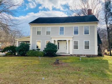 Main picture of 166 Albany Tpke