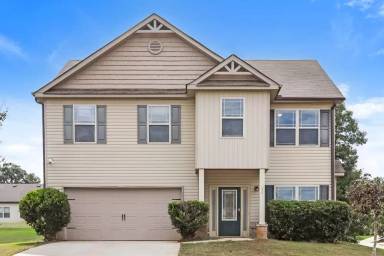 Main picture of 632 Stevens Pl