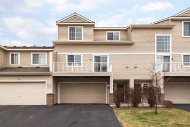 Main picture of 11164 76th St NE