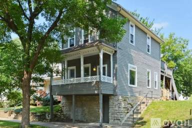 Main picture of 643 Watson Ave