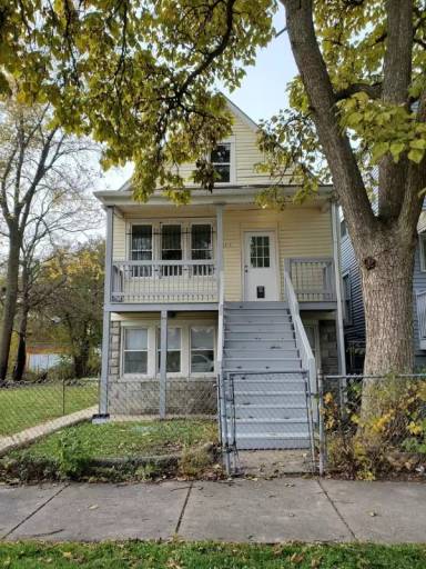 Main picture of 6916 S Wood St