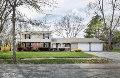 Main picture of 12 Flynn Rd