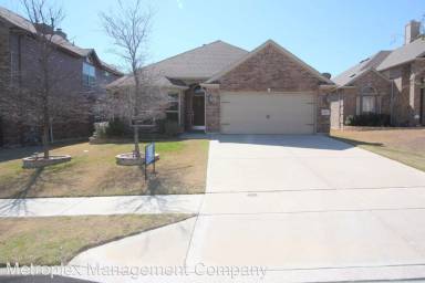 Main picture of 5617 Spirit Lake Dr