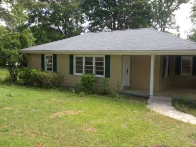 Main picture of 2250 Roberta Dr