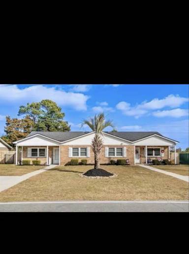 Main picture of 1004 Belle Dr